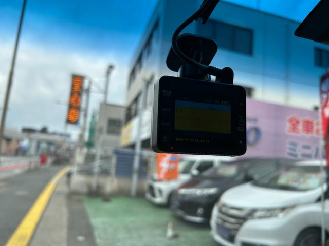 ステップワゴン Ｇ　コンフォートセレクション　ナビ／ＴＶ／Ｂカメラ／Ｂｌｕｅｔｏｏｔｈオーデオ／両側自動ドア／ドラレコ／キーフリー／キセノン／全国対応２年保証（18枚目）