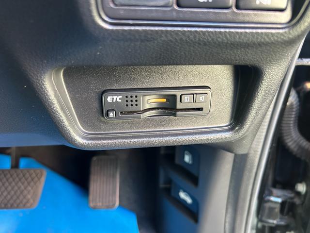 オデッセイ アブソルート・Ｘホンダセンシングアドバンスドパッケジ　センシング／ナビ／ＴＶ／Ｂカメラ／後席Ｍ／ＢＴ／パーキングアシスト／誤発進抑制機能／衝突被害軽減／車線逸脱防止／アダクティブクルコン／ハーフレザーＰシート／オットマン／両自動ドア／２年保証（23枚目）