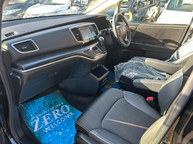 オデッセイ アブソルート・Ｘホンダセンシングアドバンスドパッケジ　センシング／ナビ／ＴＶ／Ｂカメラ／後席Ｍ／ＢＴ／パーキングアシスト／誤発進抑制機能／衝突被害軽減／車線逸脱防止／アダクティブクルコン／ハーフレザーＰシート／オットマン／両自動ドア／２年保証（28枚目）