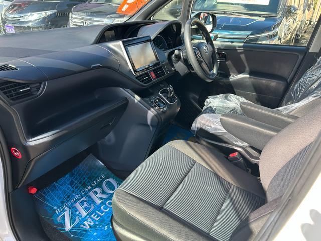 ノア ハイブリッドＸ　エアロ／９型ナビ／ＴＶ／Ｂカメラ／Ｂｌｕｅｔｏｏｔｈオーデオ／後席モニター／両側自動ドア／ＬＥＤライト（25枚目）