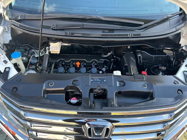 ステップワゴンスパーダ Ｚ　クールスピリット　最終型／９型ナビ／ＴＶ／Ｂカメラ／Ｂｌｕｅｔｏｏｔｈオーデオ／リアモニター／ＨＤＭＩ／両側自動ドア／全国対応２年保証（4枚目）