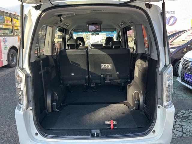 ステップワゴンスパーダ Ｚ　クールスピリット　最終型／９型ナビ／ＴＶ／Ｂカメラ／Ｂｌｕｅｔｏｏｔｈオーデオ／リアモニター／ＨＤＭＩ／両側自動ドア／全国対応２年保証（34枚目）