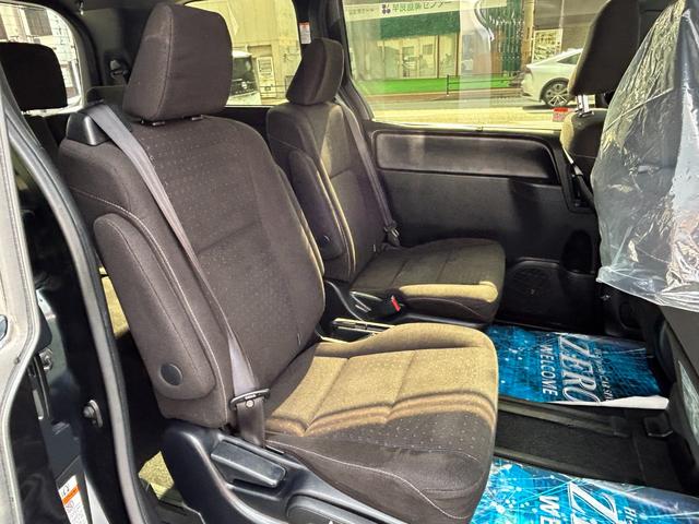 ヴォクシー ハイブリッドV セフティセンス/後期型/衝突被害軽減/車線逸脱防止/9型ナビ/TV/Bカメラ/後席モニター/Bluetooth/シートヒーター/LEDライト/両側自動ドア/2年保証(33枚目)