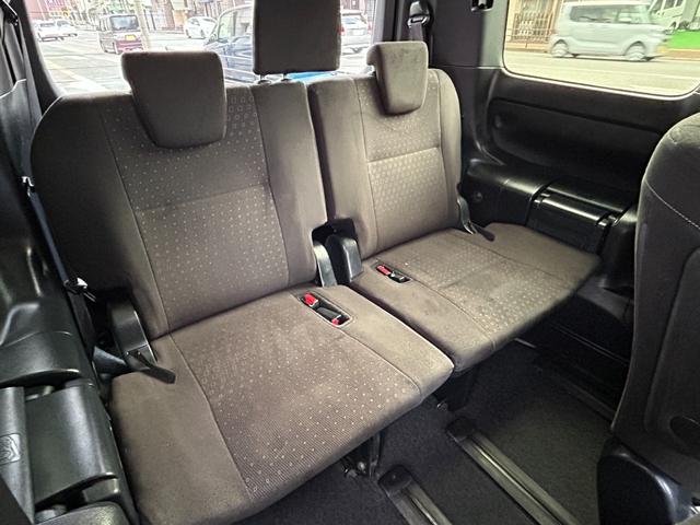 ヴォクシー ハイブリッドV セフティセンス/後期型/衝突被害軽減/車線逸脱防止/9型ナビ/TV/Bカメラ/後席モニター/Bluetooth/シートヒーター/LEDライト/両側自動ドア/2年保証(34枚目)