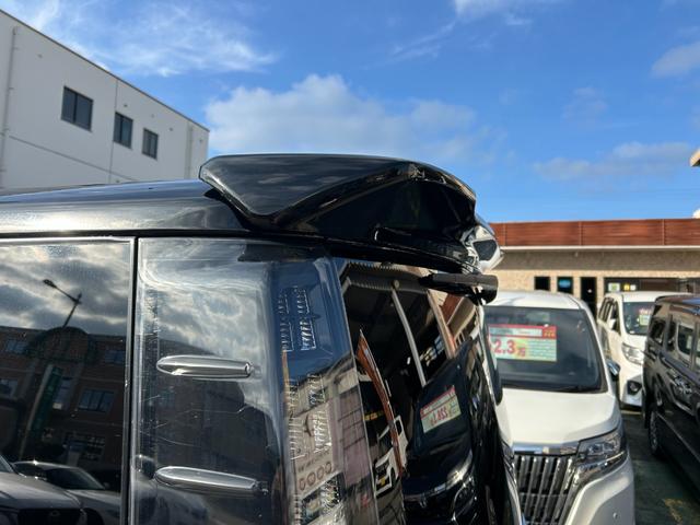 ヴォクシー ハイブリッドＶ　セフティセンス／衝突被害軽減／車線逸脱防止／１０型ナビ／ＴＶ／Ｂカメラ／後席モニター／Ｂｌｕｅｔｏｏｔｈ／シートヒーター／ＬＥＤライト／両側自動ドア／リアスポ／２年保証（21枚目）