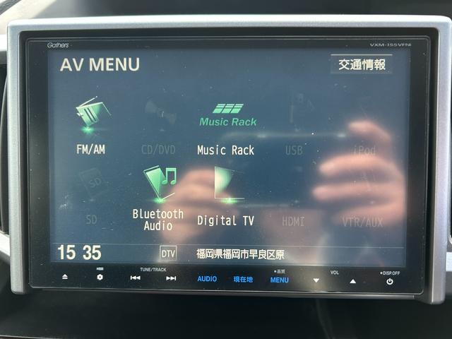 ステップワゴンスパーダ Ｚ　９型ＳＤナビ／ＴＶ／Ｂカメラ／Ｂｌｕｅｔｏｏｔｈ／クルーズコントロール　／アイドリングストップ／８人乗り／ＨＩＤライト／スマートキー／両側自動ドア／２年保証付（11枚目）