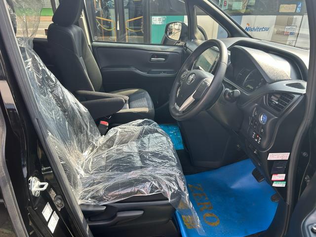 ヴォクシー ハイブリッドＺＳ　セフティセンス／１０型ナビ／ＴＶ／Ｂカメラ／Ｂｌｕｅｔｏｏｔｈオーデオ／両側自動ドア／ＬＥＤ／ＥＴＣ／２年保証（23枚目）