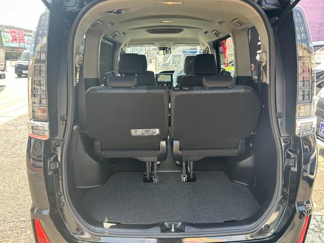 ヴォクシー ハイブリッドＺＳ　セフティセンス／１０型ナビ／ＴＶ／Ｂカメラ／Ｂｌｕｅｔｏｏｔｈオーデオ／両側自動ドア／ＬＥＤ／ＥＴＣ／２年保証（30枚目）