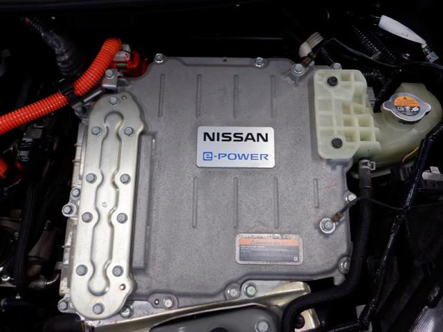 e-パワー X 日産オリジナルナビ フロント&サイド&バックカメラ アラウンドビューモニター インテリジェントエマージェンシーブレーキ アイドリングストップ VDC オートライト レーンアシスト プッシュスタート(40枚目)