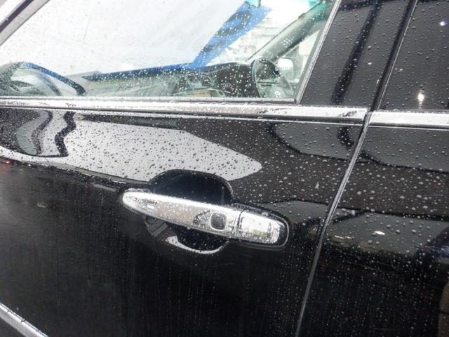 クラウンマジェスタ Ａタイプ　ナビ　バックカメラ　運転席助手席パワーシート　クルーズコントロール　ウッドパネル　電動格納ミラー　オートリトラミラー　オートライト　ＥＣＢ　ＶＤＩＭ　ＶＳＣ　エアサス　スマートキー　キセノン（29枚目）