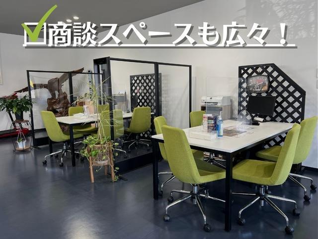 クラウンマジェスタ Ａタイプ　ナビ　バックカメラ　運転席助手席パワーシート　クルーズコントロール　ウッドパネル　電動格納ミラー　オートリトラミラー　オートライト　ＥＣＢ　ＶＤＩＭ　ＶＳＣ　エアサス　スマートキー　キセノン（49枚目）