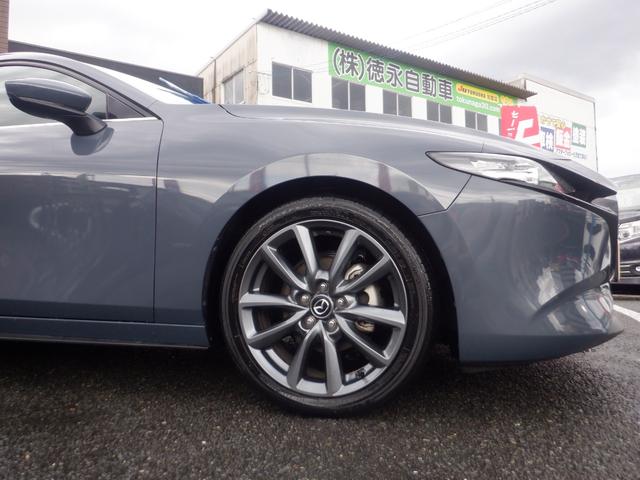 ＭＡＺＤＡ３ファストバック １５Ｓツーリング　ナビ　バックカメラ　クルーズコントロール　本革巻ステアリング　ｉ－ＡＣＴＩＶＳＥＮＳＥ　アイドリングストップ　ＬＥＤライト　オートライト　電動パーキングブレーキ　オートブレーキホールド　６ＭＴ　２ＷＤ（36枚目）