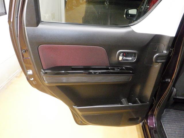 ワゴンＲスティングレー ハイブリッドＸ　ＨＹＢＲＩＤ　Ｘ　ナビ　デュアルセンサーブレーキサポート　Ｒ０６Ａ　ＤＯＨＣ　１２Ｖ　ＶＶＴ　＋　ＷＡ０５Ａ　インパネＣＶＴ　本革巻きステアリング　２ＷＤ　前輪駆動　メーカーオプションカラー　Ａライト（19枚目）