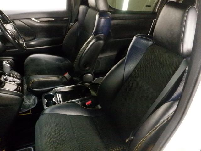 ヴェルファイア ２．５Ｚ　Ａエディション　ゴールデンアイズ　ベースグレード「Ｚ　Ａエディション」の特別仕様車「Ｚ　Ａエディション　ゴールデンアイズ」　ナビ　バックカメラ　フリップダウンモニター　両側パワースライドドア　クルーズコントロール　電動リアゲート　ＡＷ（11枚目）