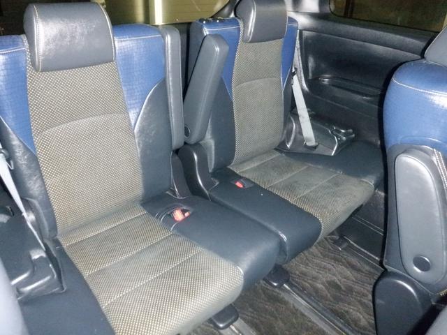 ヴェルファイア ２．５Ｚ　Ａエディション　ゴールデンアイズ　ベースグレード「Ｚ　Ａエディション」の特別仕様車「Ｚ　Ａエディション　ゴールデンアイズ」　ナビ　バックカメラ　フリップダウンモニター　両側パワースライドドア　クルーズコントロール　電動リアゲート　ＡＷ（18枚目）