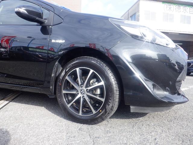 アクア Ｓスタイルブラック　ベースグレード「Ｓ」の特別仕様車「Ｓ　スタイル　ブラック」　Ｔｏｙｏｔａ　Ｓａｆｅｔｙｓｅｎｓｅ　プリクラッシュセーフティ　インテリジェントクリアランスソナー　直列４気筒＋モーター　プッシュスタート（35枚目）