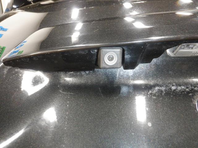 アクア Ｇ　水冷直列４気筒ＤＯＨＣエンジン＋モーター　本革巻きステアリング　ＶＳＣ（ビークルスタビリティコントロール）　プロジェクターヘッドランプ　リア／ルーフスポイラー　ＵＶカットガラス　プライバシーガラス（25枚目）