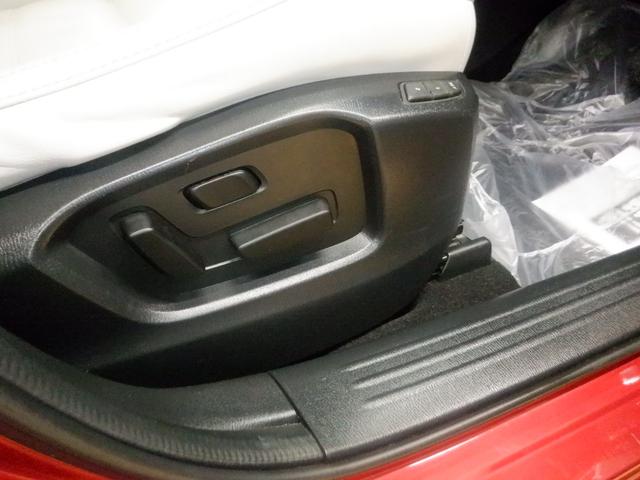 運転席パワーシート！