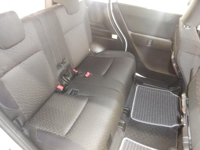 デリカＤ：２ カスタムハイブリッドＳＶ　ナビパッケージ　ナビ　フロント＆サイド＆バックカメラ　全方位モニター　両側パワースライドドア　クルーズコントロール　本革巻きステアリング　ＬＥＤライト　オートライト　ＡＳＣ　レーンアシスト　エアロ　アルミホイール（15枚目）