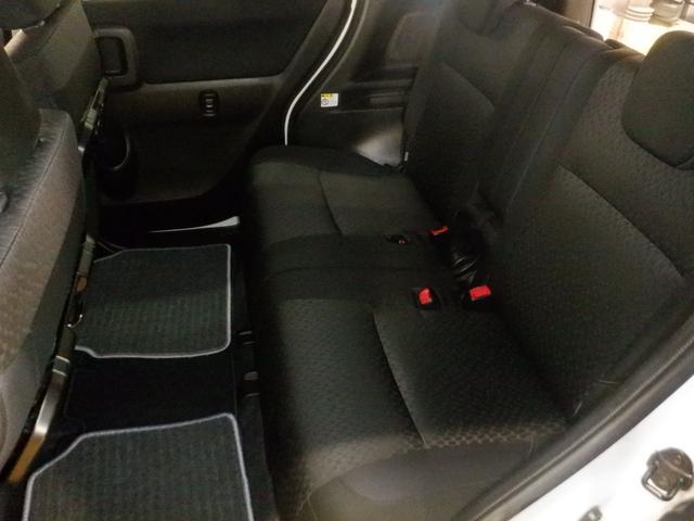 デリカＤ：２ カスタムハイブリッドＳＶ　ナビパッケージ　ナビ　フロント＆サイド＆バックカメラ　全方位モニター　両側パワースライドドア　クルーズコントロール　本革巻きステアリング　ＬＥＤライト　オートライト　ＡＳＣ　レーンアシスト　エアロ　アルミホイール（16枚目）