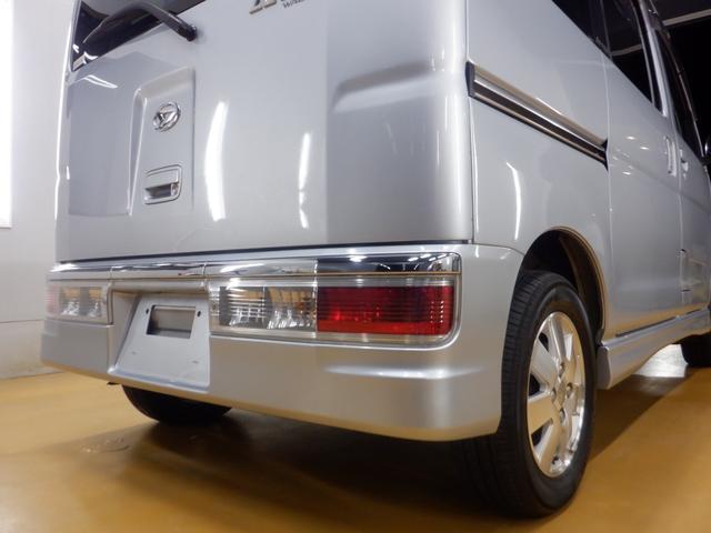 アトレーワゴン カスタムターボＲＳ　ＣＤ／ＡＭ／ＦＭラジオ付き　キーレスエントリー　両側スライドドア　水冷直列３気筒ＤＯＨＣ１２バルブインタークーラーターボ　キセノン　フロントフォグランプ　エアロ　アルミホイール　オートエアコン　ＡＢＳ（25枚目）