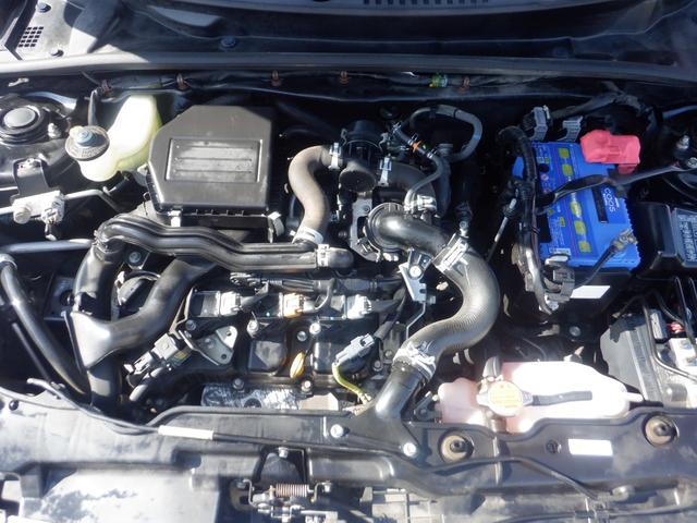 コペン ローブ　ナビ　運転席助手席シートヒーター　本革巻きステアリング　ステアリングチルド機構　ＬＥＤライト　ＶＳＣ　ＴＲＣ　水冷直列３気筒ＤＯＨＣ１２バルブインタークーラーターボ　アルミホイール　フルオートエアコン（31枚目）