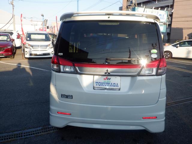 自社工場完備・アフターサービス万全です！展示車は全車保証付になっておりますので安心です。