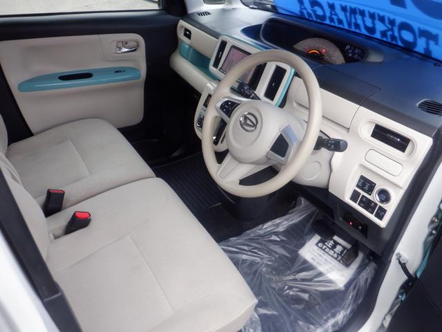 ムーヴキャンバス Ｘメイクアップリミテッド　ＳＡＩＩＩ　ナビ　フロント＆サイド＆バックカメラ　全方位モニター　両側パワースラドア　スマートアシストＩＩＩ　アイドリングストップ　オートリトラミラー　電動格納ミラー　ＶＳＣ　プッシュスタート　メーカーＯＰカラー（4枚目）