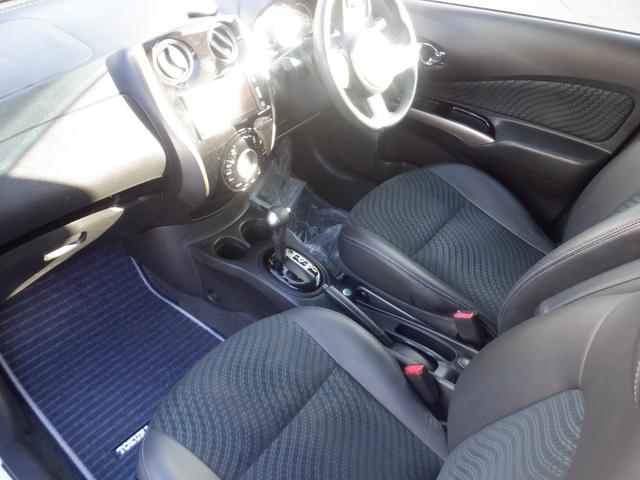 ノート メダリスト　ナビ　フロント＆サイド＆バックカメラ　アラウンドビューモニター　アイドリングストップ　オートライト　標準仕様１／標準仕様２／標準仕様３／標準仕様４／標準仕様５　ＨＲ１２ＤＤＲエンジン　２ＷＤ（11枚目）