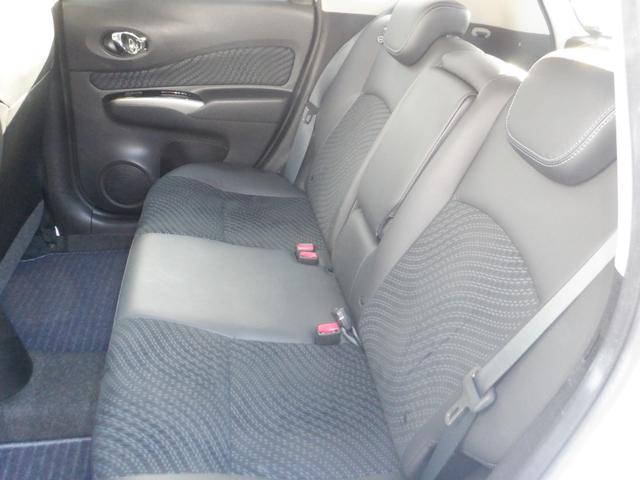 ノート メダリスト　ナビ　フロント＆サイド＆バックカメラ　アラウンドビューモニター　アイドリングストップ　オートライト　標準仕様１／標準仕様２／標準仕様３／標準仕様４／標準仕様５　ＨＲ１２ＤＤＲエンジン　２ＷＤ（18枚目）