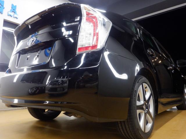 プリウス Ｓツーリングセレクション　ナビ　バックカメラ　アイドリングストップ　電動格納ミラー　ＥＴＣ　Ｓ－ＶＳＣ　プッシュスタート　スマートキー　アルミホイール　オートエアコン　フロントフォグランプ　ＡＢＳ　エアバッグ　パワーウインドウ（28枚目）