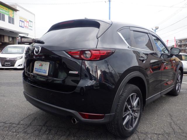 ＣＸ－５ ＸＤ　ＣＤ／ＤＶＤプレーヤー＋地上デジタルＴＶチューナー（フルセグ）　２２５／５５Ｒ１９　９９Ｖタイヤ＆１９×７Ｊインチアルミホイール（切削加工：ガンメタリック塗装）　水冷直列４気筒ＤＯＨＣ１６バルブターボ（5枚目）