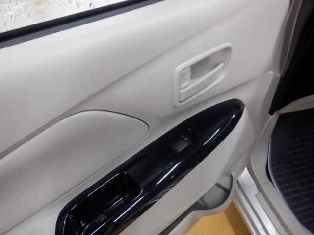 デイズ Ｊ　ナビ　キーレスエントリー　標準仕様１／標準仕様２／標準仕様４／標準仕様５　インテリジェントエマージェンシーブレーキ　３Ｂ２０水冷直列３気筒ＤＯＨＣ１２バルブエンジン　エクストロニックＣＶＴ　２ＷＤ（13枚目）