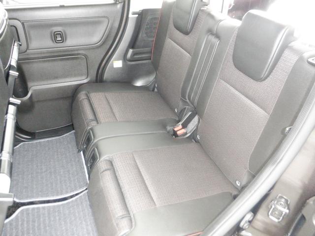 スペーシアカスタム ハイブリッドＸＳ　ＨＹＢＲＩＤ　ＸＳ　デュアルセンサーブレーキサポートＩＩ　Ｒ０６Ｄ　ＤＯＨＣ　１２Ｖ　ＶＶＴ　＋　ＷＡ０４Ｃエンジン＋モーター　インパネＣＶＴ　運転席・助手席・サイド・カーテン　２ＷＤ　前輪駆動（18枚目）