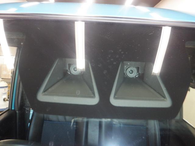 ��Q�������m���ďՓ˂ɔ����A�^�]�҂ւ̌x����u���[�L�̕⏕����Ȃǂ��s���܂��I�������̎��ɉ^�]���T�|�[�g���܂��I