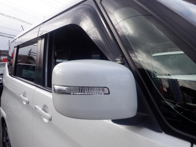 �E�C���J�[�t���h�A�~���[�I�I�V�����Ȃ̂͂������A�E���܎��ɂ��O���̎Ԃ��猩���Ղ��̂ŁA���̖̂h�~�ɂ��𗧂��܂����