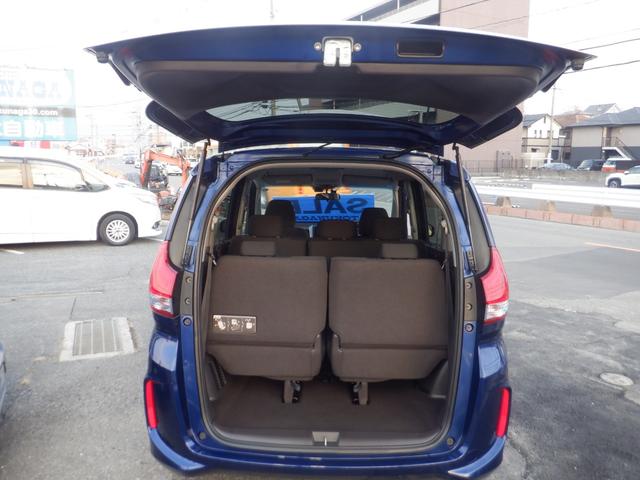 フリードハイブリッド ハイブリッド・Gホンダセンシング HYBRID G Honda SENSING ナビ装着用スペシャルパッケージ+ETC車載器(ナビ連動) Cパッケージ コンフォートビューパッケージ LEDヘッドライト+アクティブコーナリングライト(25枚目)