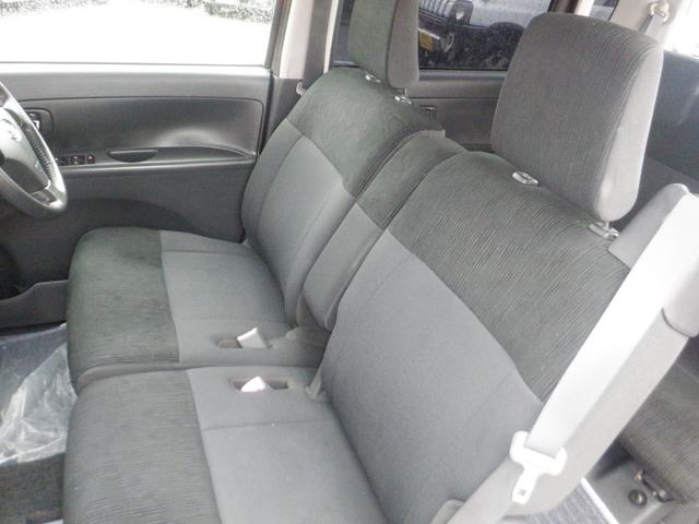 タント カスタムＸ　ナビ　片側パワースライドドア　本革巻きステアリング　エコアイドル　アイドリングストップ　インテリジェントキー　スマートキー　キセノン　エアロ　アルミホイール　オートエアコン　メーカーオプションカラー（12枚目）