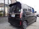 Ｎ－ＢＯＸカスタム Ｇ・Ｌホンダセンシング　Ｃｕｓｔｏｍ　Ｇ・Ｌ　Ｈｏｎｄａ　ＳＥＮＳＩＮＧ　ナビ装着用スペシャルパッケージ＋ＥＴＣ車載器　片側パワースライドドア　オートリトラミラー　ブラック塗装＋切削　１４インチアルミホイール　オートライト（5枚目）