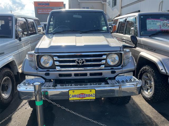 TOYOTA LAND CRUISER 70 ZX | 2003 | GRAY M | 207678 km TOYOTA LAND CRUISER 70 ZX | 2003 | GRAY M | 207678 km