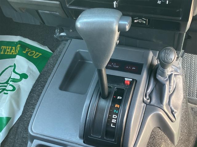 ランドクルーザー７０ ＬＸ　４ＷＤ・社外キーレス・ルーフラック・リアラダー・社外メモリーナビ／フルセグ・バックカメラ・サンルーフ・ＥＴＣ・ドラレコ（10枚目）