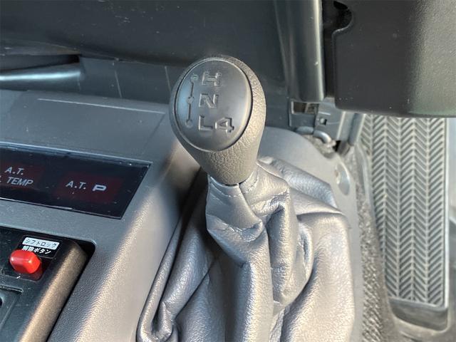 ランドクルーザー７０ ＬＸ　４ＷＤ・社外キーレス・ルーフラック・リアラダー・社外メモリーナビ／フルセグ・バックカメラ・サンルーフ・ＥＴＣ・ドラレコ（11枚目）