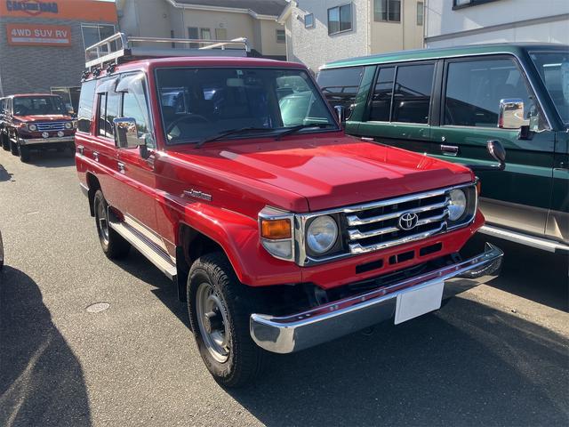 ランドクルーザー７０ ＬＸ　４ＷＤ・社外キーレス・ルーフラック・リアラダー・社外メモリーナビ／フルセグ・バックカメラ・サンルーフ・ＥＴＣ・ドラレコ（14枚目）