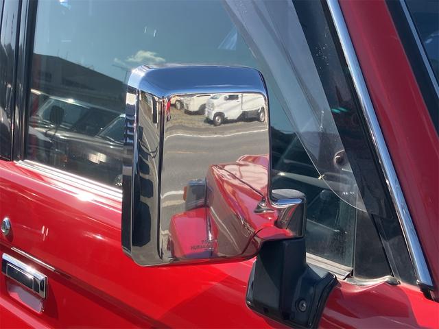 ランドクルーザー７０ ＬＸ　４ＷＤ・社外キーレス・ルーフラック・リアラダー・社外メモリーナビ／フルセグ・バックカメラ・サンルーフ・ＥＴＣ・ドラレコ（32枚目）