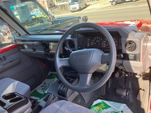 ランドクルーザー７０ ＬＸ　４ＷＤ・社外キーレス・ルーフラック・リアラダー・社外メモリーナビ／フルセグ・バックカメラ・サンルーフ・ＥＴＣ・ドラレコ（37枚目）