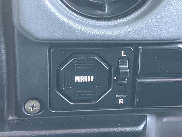 ランドクルーザー７０ ＬＸ　４ＷＤ・社外キーレス・ルーフラック・リアラダー・社外メモリーナビ／フルセグ・バックカメラ・サンルーフ・ＥＴＣ・ドラレコ（41枚目）