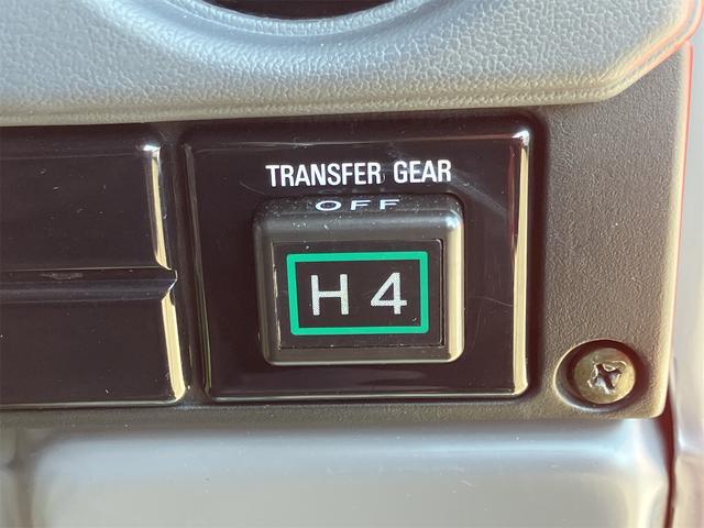 ランドクルーザー７０ ＬＸ　４ＷＤ・社外キーレス・ルーフラック・リアラダー・社外メモリーナビ／フルセグ・バックカメラ・サンルーフ・ＥＴＣ・ドラレコ（48枚目）