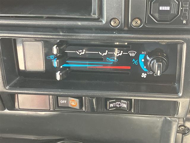 ランドクルーザー７０ ＬＸ　４ＷＤ　サンルーフ　社外アルミ　リアラダー　走行７５０００ｋｍ　パワステ　パワーウィンドウ（5枚目）