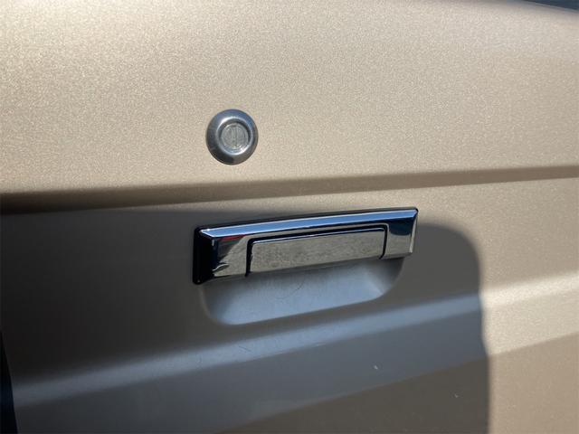 ランドクルーザー７０ ＬＸ　４ＷＤ　サンルーフ　社外アルミ　リアラダー　走行７５０００ｋｍ　パワステ　パワーウィンドウ（28枚目）