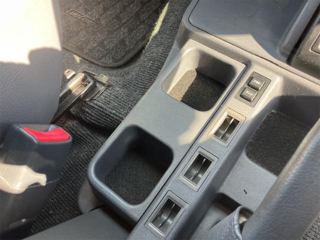 ランドクルーザー７０ ＬＸ　４ＷＤ　サンルーフ　社外アルミ　リアラダー　走行７５０００ｋｍ　パワステ　パワーウィンドウ（40枚目）